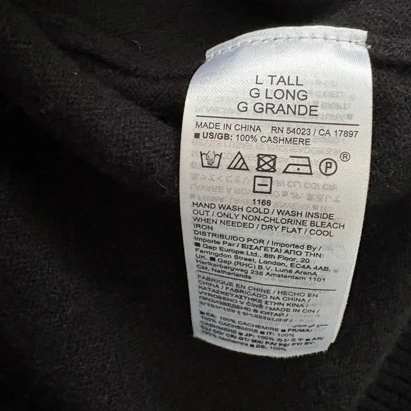 Banana Republic Men's 100% Cashmere Crew Neck Sweater in Black Soft 12 Gauge, LT - Picture 6 of 11